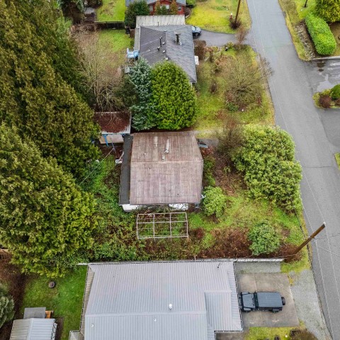 Photo 4 at 22421 Streng Avenue, East Central, Maple Ridge Photo 4 at 22421 Streng Avenue, East Central, Maple Ridge