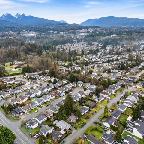 Photo 14 at 22421 Streng Avenue, East Central, Maple Ridge Photo 14 at 22421 Streng Avenue, East Central, Maple Ridge
