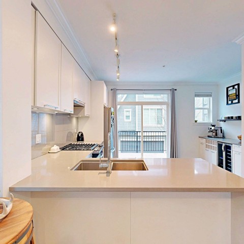 Photo 4 at 42 - 8217 204b Street, Willoughby Heights, Langley Photo 4 at 42 - 8217 204b Street, Willoughby Heights, Langley