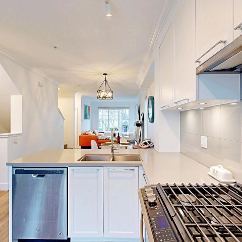 Photo 8 at 42 - 8217 204b Street, Willoughby Heights, Langley Photo 8 at 42 - 8217 204b Street, Willoughby Heights, Langley