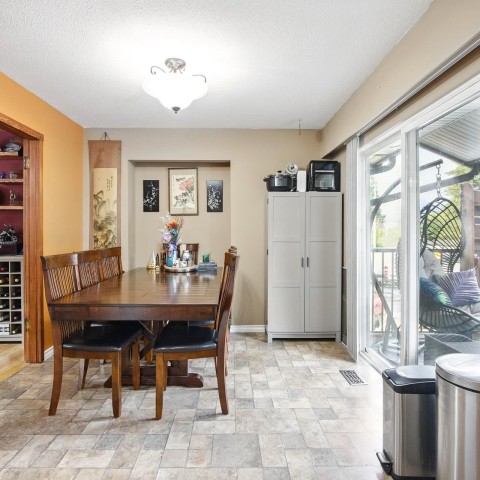 Photo 6 at 12380 216 Street, West Central, Maple Ridge Photo 6 at 12380 216 Street, West Central, Maple Ridge