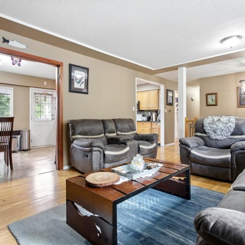 Photo 8 at 12380 216 Street, West Central, Maple Ridge Photo 8 at 12380 216 Street, West Central, Maple Ridge