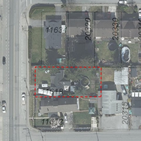 Photo 2 at 11618 203 Street, Southwest Maple Ridge, Maple Ridge Photo 2 at 11618 203 Street, Southwest Maple Ridge, Maple Ridge
