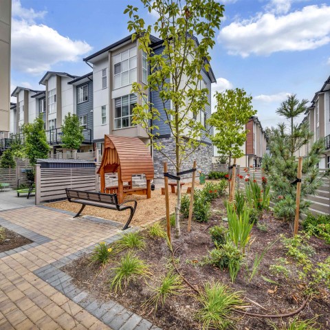 Photo 3 at 14 - 7670 207 Street, Willoughby Heights, Langley Photo 3 at 14 - 7670 207 Street, Willoughby Heights, Langley