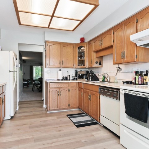 Photo 12 at 46 - 6467 197 Street, Willoughby Heights, Langley Photo 12 at 46 - 6467 197 Street, Willoughby Heights, Langley