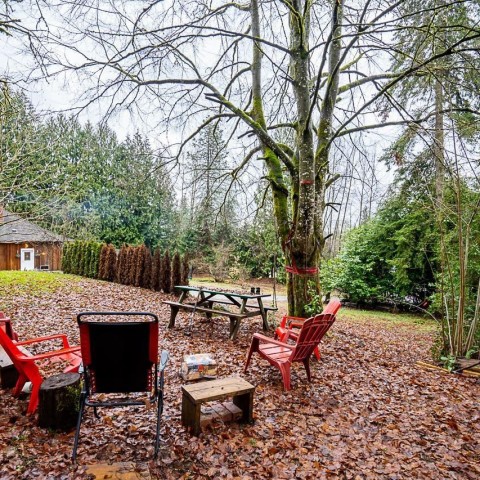 Photo 4 at 25745 Lougheed Highway, Thornhill MR, Maple Ridge Photo 4 at 25745 Lougheed Highway, Thornhill MR, Maple Ridge