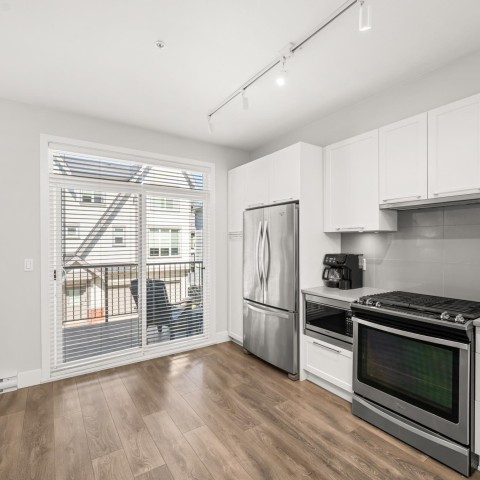 Photo 13 at 37 - 8217 204b Street, Willoughby Heights, Langley Photo 13 at 37 - 8217 204b Street, Willoughby Heights, Langley