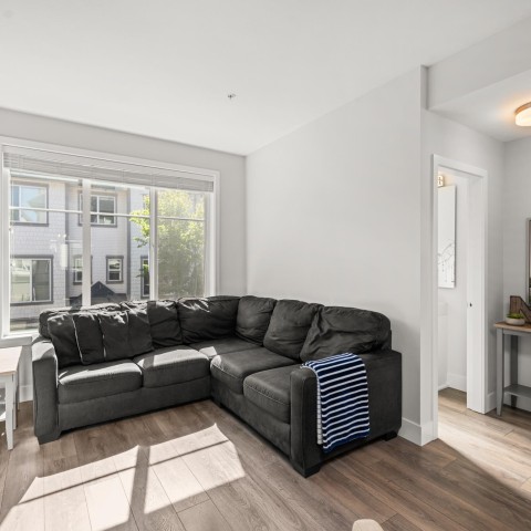 Photo 5 at 37 - 8217 204b Street, Willoughby Heights, Langley Photo 5 at 37 - 8217 204b Street, Willoughby Heights, Langley