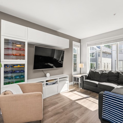 Photo 4 at 37 - 8217 204b Street, Willoughby Heights, Langley Photo 4 at 37 - 8217 204b Street, Willoughby Heights, Langley