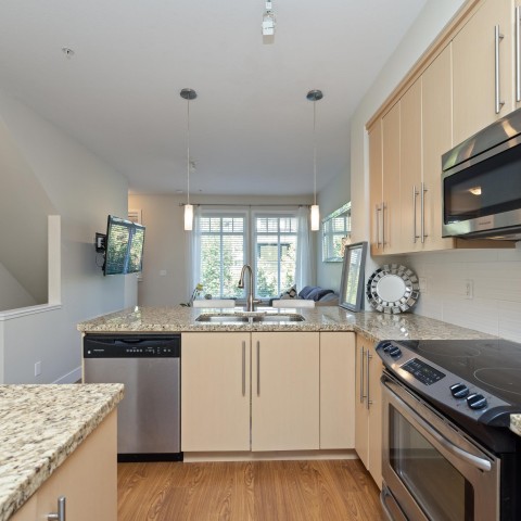 Photo 6 at 95 - 8251 209b Street, Willoughby Heights, Langley Photo 6 at 95 - 8251 209b Street, Willoughby Heights, Langley