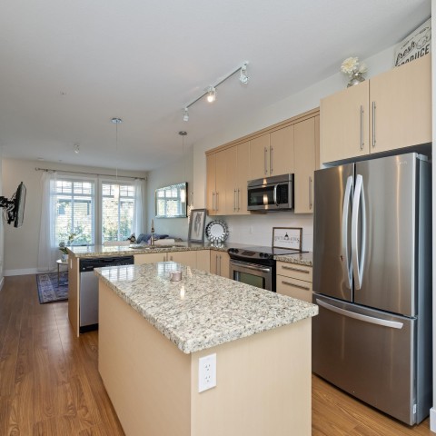 Photo 4 at 95 - 8251 209b Street, Willoughby Heights, Langley Photo 4 at 95 - 8251 209b Street, Willoughby Heights, Langley