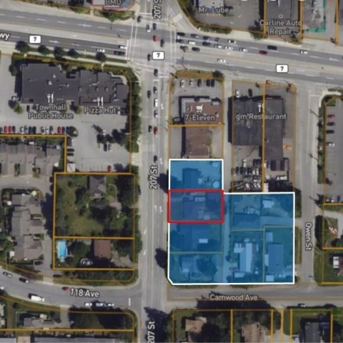 Photo 1 at 11828 207 Street, Southwest Maple Ridge, Maple Ridge Photo 1 at 11828 207 Street, Southwest Maple Ridge, Maple Ridge