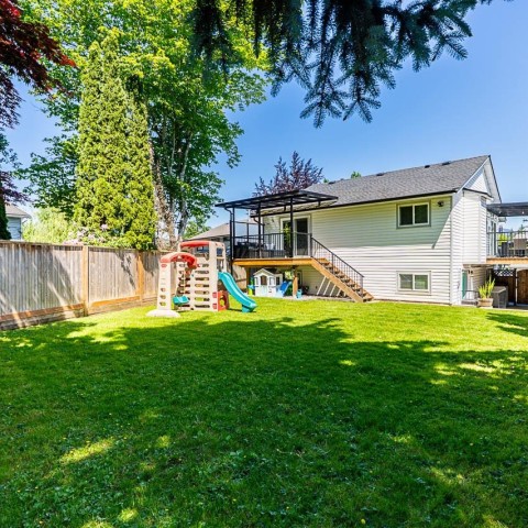 Photo 35 at 22534 Kendrick Loop, East Central, Maple Ridge Photo 35 at 22534 Kendrick Loop, East Central, Maple Ridge