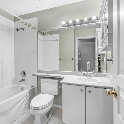 Photo 8 at 112 - 19700 56 Avenue, Langley City, Langley Photo 8 at 112 - 19700 56 Avenue, Langley City, Langley