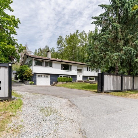 Photo 3 at 24991 100 Avenue, Thornhill MR, Maple Ridge Photo 3 at 24991 100 Avenue, Thornhill MR, Maple Ridge