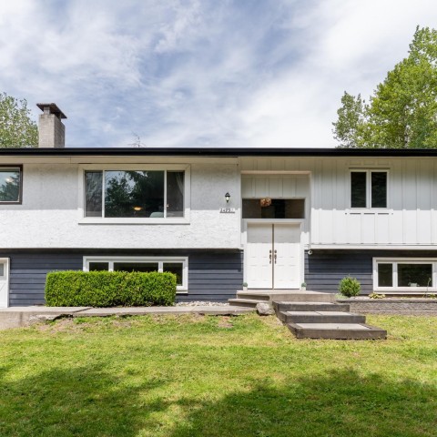 Photo 1 at 24991 100 Avenue, Thornhill MR, Maple Ridge Photo 1 at 24991 100 Avenue, Thornhill MR, Maple Ridge