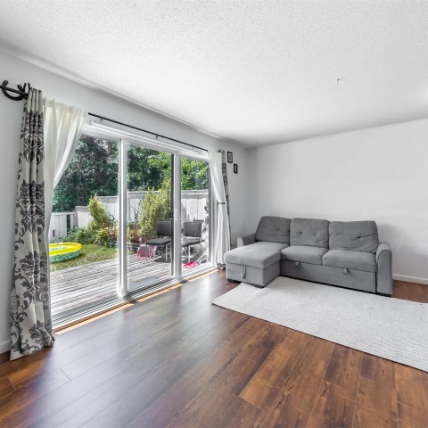 Photo 6 at 5123 203 Street, Langley City, Langley Photo 6 at 5123 203 Street, Langley City, Langley