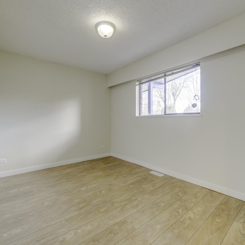 Photo 15 at 11939 Dover Street, West Central, Maple Ridge Photo 15 at 11939 Dover Street, West Central, Maple Ridge