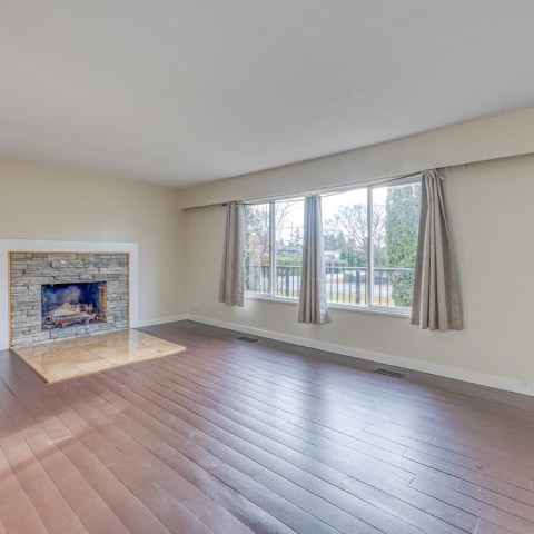 Photo 8 at 11939 Dover Street, West Central, Maple Ridge Photo 8 at 11939 Dover Street, West Central, Maple Ridge