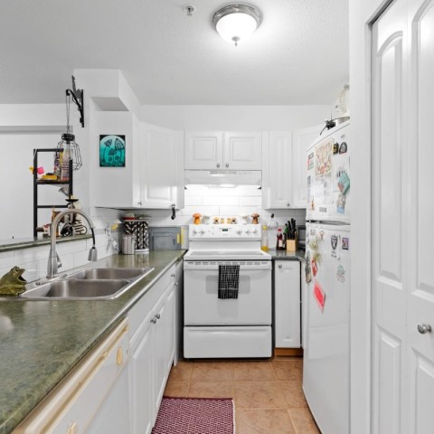 Photo 6 at 108 - 20561 113 Avenue, Southwest Maple Ridge, Maple Ridge Photo 6 at 108 - 20561 113 Avenue, Southwest Maple Ridge, Maple Ridge