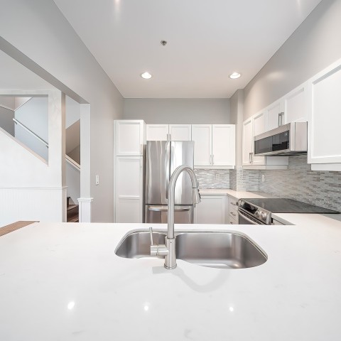 Photo 10 at 24 - 8568 209 Street, Walnut Grove, Langley Photo 10 at 24 - 8568 209 Street, Walnut Grove, Langley