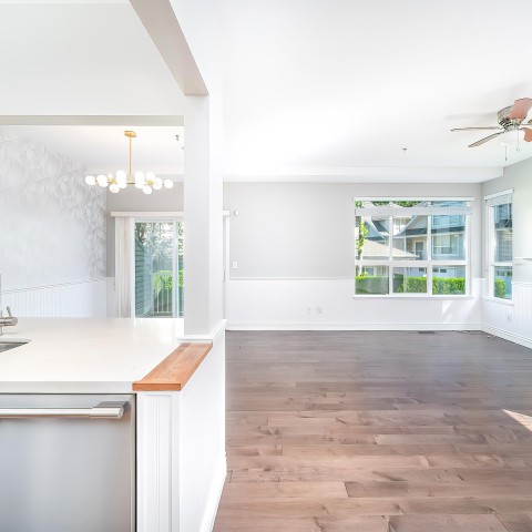 Photo 4 at 24 - 8568 209 Street, Walnut Grove, Langley Photo 4 at 24 - 8568 209 Street, Walnut Grove, Langley