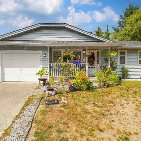 Photo 2 at 23765 119b Avenue, Cottonwood MR, Maple Ridge Photo 2 at 23765 119b Avenue, Cottonwood MR, Maple Ridge