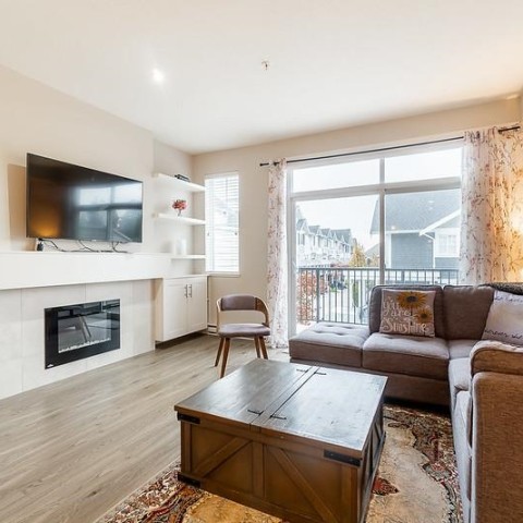 Photo 4 at 64 - 7169 208a Street, Willoughby Heights, Langley Photo 4 at 64 - 7169 208a Street, Willoughby Heights, Langley