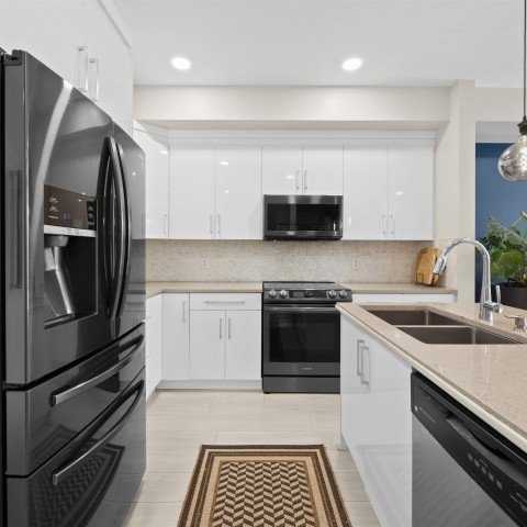 Photo 3 at 2 - 11282 Cottonwood Drive, Cottonwood MR, Maple Ridge Photo 3 at 2 - 11282 Cottonwood Drive, Cottonwood MR, Maple Ridge