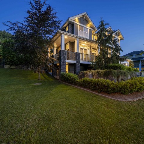 Photo 4 at 25518 Bosonworth Avenue, Thornhill MR, Maple Ridge Photo 4 at 25518 Bosonworth Avenue, Thornhill MR, Maple Ridge