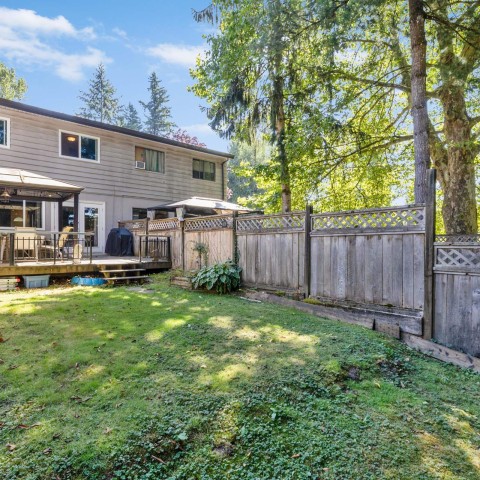 Photo 4 at 12123 Schmidt Crescent, Northwest Maple Ridge, Maple Ridge Photo 4 at 12123 Schmidt Crescent, Northwest Maple Ridge, Maple Ridge