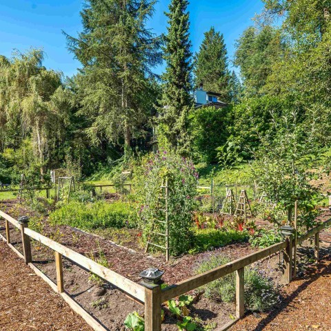 Photo 4 at 23182 Rawlison Crescent, Fort Langley, Langley Photo 4 at 23182 Rawlison Crescent, Fort Langley, Langley