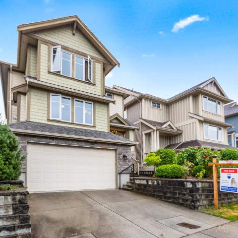 Photo 3 at 10138 241a Street, Albion, Maple Ridge Photo 3 at 10138 241a Street, Albion, Maple Ridge