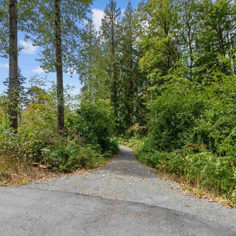 Photo 4 at 11253 252 Street, Thornhill MR, Maple Ridge Photo 4 at 11253 252 Street, Thornhill MR, Maple Ridge