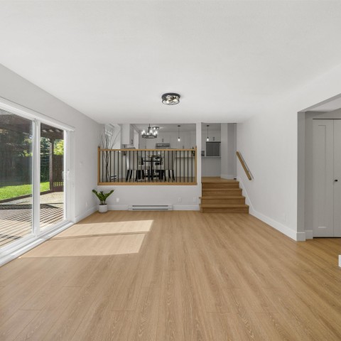 Photo 13 at 23005 Apple Grove, East Central, Maple Ridge Photo 13 at 23005 Apple Grove, East Central, Maple Ridge