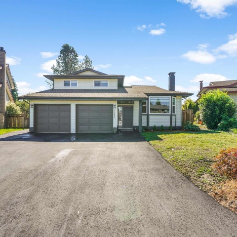 Photo 1 at 23005 Apple Grove, East Central, Maple Ridge Photo 1 at 23005 Apple Grove, East Central, Maple Ridge