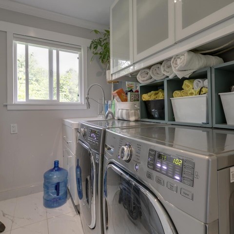 Photo 17 at 26521 Lougheed Highway, Thornhill MR, Maple Ridge Photo 17 at 26521 Lougheed Highway, Thornhill MR, Maple Ridge