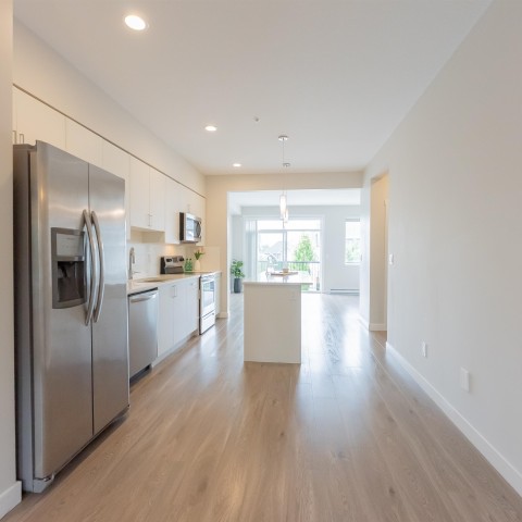 Photo 10 at 65 - 7169 208a Street, Willoughby Heights, Langley Photo 10 at 65 - 7169 208a Street, Willoughby Heights, Langley