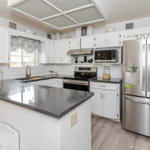 Photo 5 at 83 - 21138 88 Avenue, Walnut Grove, Langley Photo 5 at 83 - 21138 88 Avenue, Walnut Grove, Langley