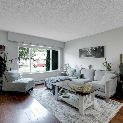 Photo 2 at 21536 Mayo Place, West Central, Maple Ridge Photo 2 at 21536 Mayo Place, West Central, Maple Ridge