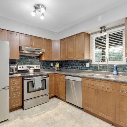 Photo 13 at 21536 Mayo Place, West Central, Maple Ridge Photo 13 at 21536 Mayo Place, West Central, Maple Ridge