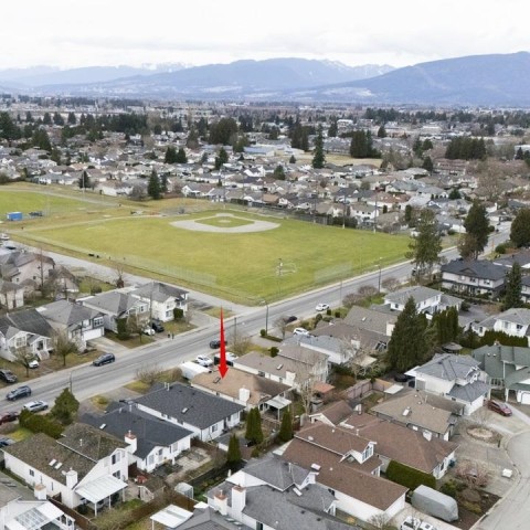 Photo 17 at 11484 207 Street, Southwest Maple Ridge, Maple Ridge Photo 17 at 11484 207 Street, Southwest Maple Ridge, Maple Ridge