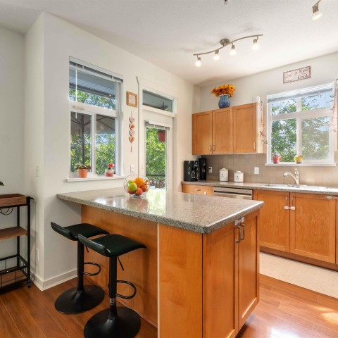 Photo 8 at 8 - 20120 68 Avenue, Willoughby Heights, Langley Photo 8 at 8 - 20120 68 Avenue, Willoughby Heights, Langley