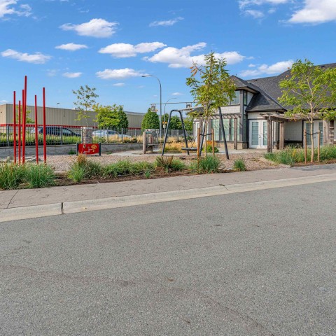 Photo 5 at 4 - 20487 65 Avenue, Willoughby Heights, Langley Photo 5 at 4 - 20487 65 Avenue, Willoughby Heights, Langley