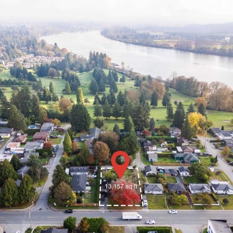 Photo 2 at 11312 207 Street, Southwest Maple Ridge, Maple Ridge Photo 2 at 11312 207 Street, Southwest Maple Ridge, Maple Ridge