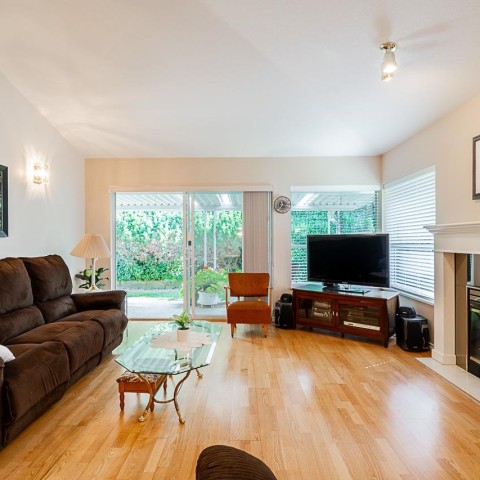 Photo 5 at 18 - 21746 52 Avenue, Murrayville, Langley Photo 5 at 18 - 21746 52 Avenue, Murrayville, Langley