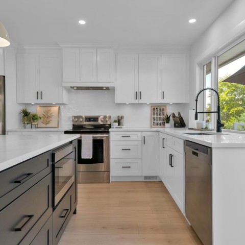Photo 9 at 20245 Ditton Street, Southwest Maple Ridge, Maple Ridge Photo 9 at 20245 Ditton Street, Southwest Maple Ridge, Maple Ridge