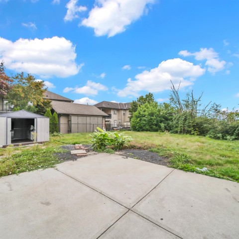 Photo 4 at 11394 240 Street, Cottonwood MR, Maple Ridge Photo 4 at 11394 240 Street, Cottonwood MR, Maple Ridge