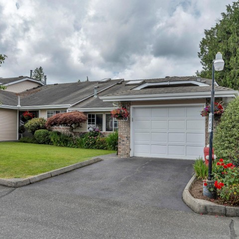 Photo 3 at 18 - 5051 203 Street, Langley City, Langley Photo 3 at 18 - 5051 203 Street, Langley City, Langley