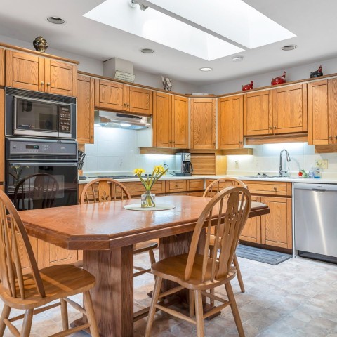 Photo 9 at 18 - 5051 203 Street, Langley City, Langley Photo 9 at 18 - 5051 203 Street, Langley City, Langley